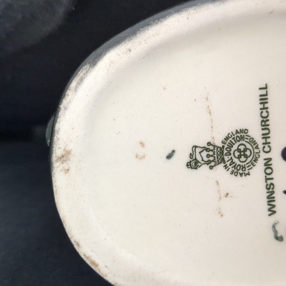 Royal Doulton Winston Churchill Creamer - Picture 5 of 6